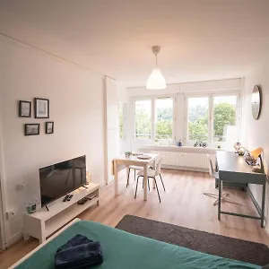 Espace 400 - Cosy, Lumineux, Vue Sur La - Tv&wifi Appartement